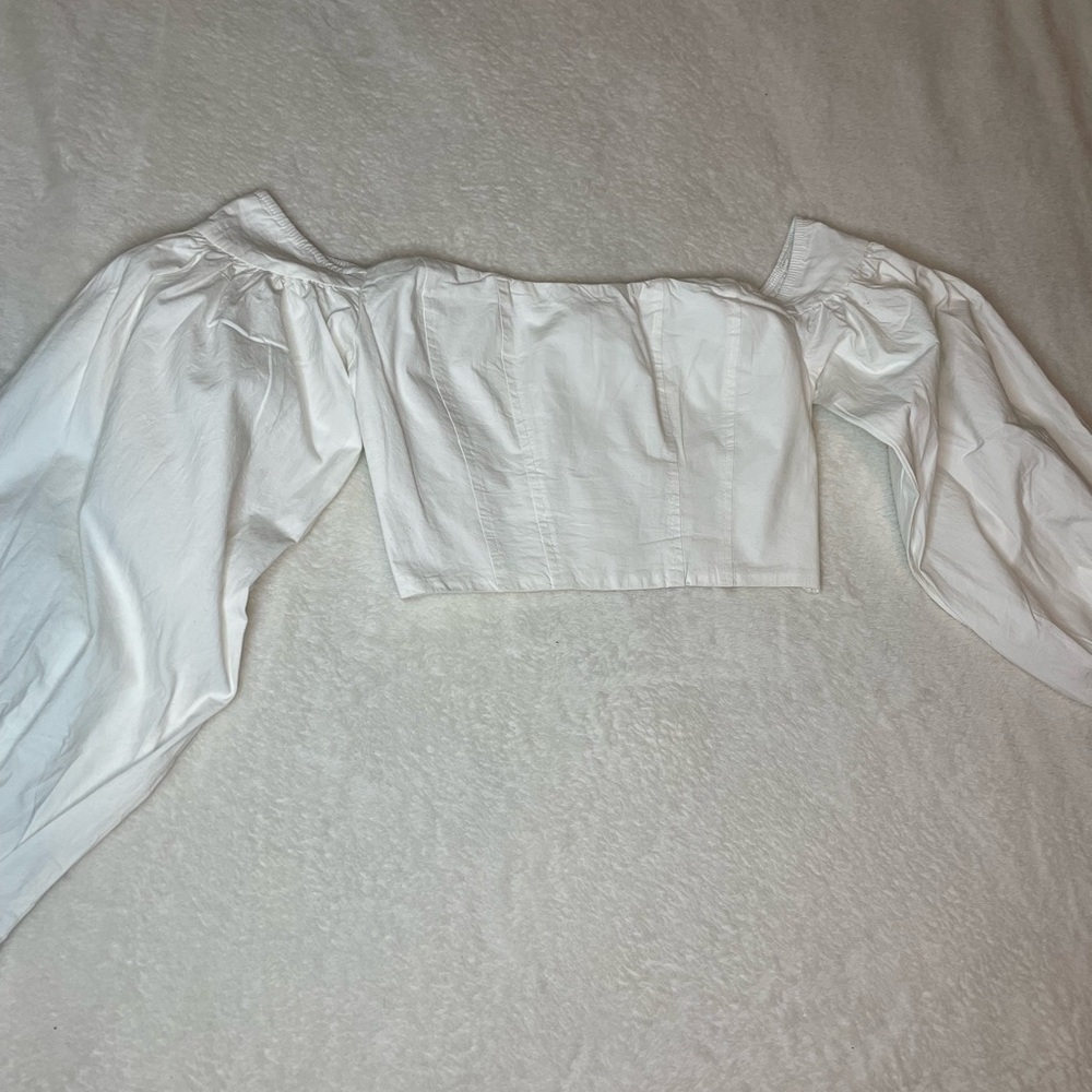 Off Shoulder Lantern Sleeve Crop Top
